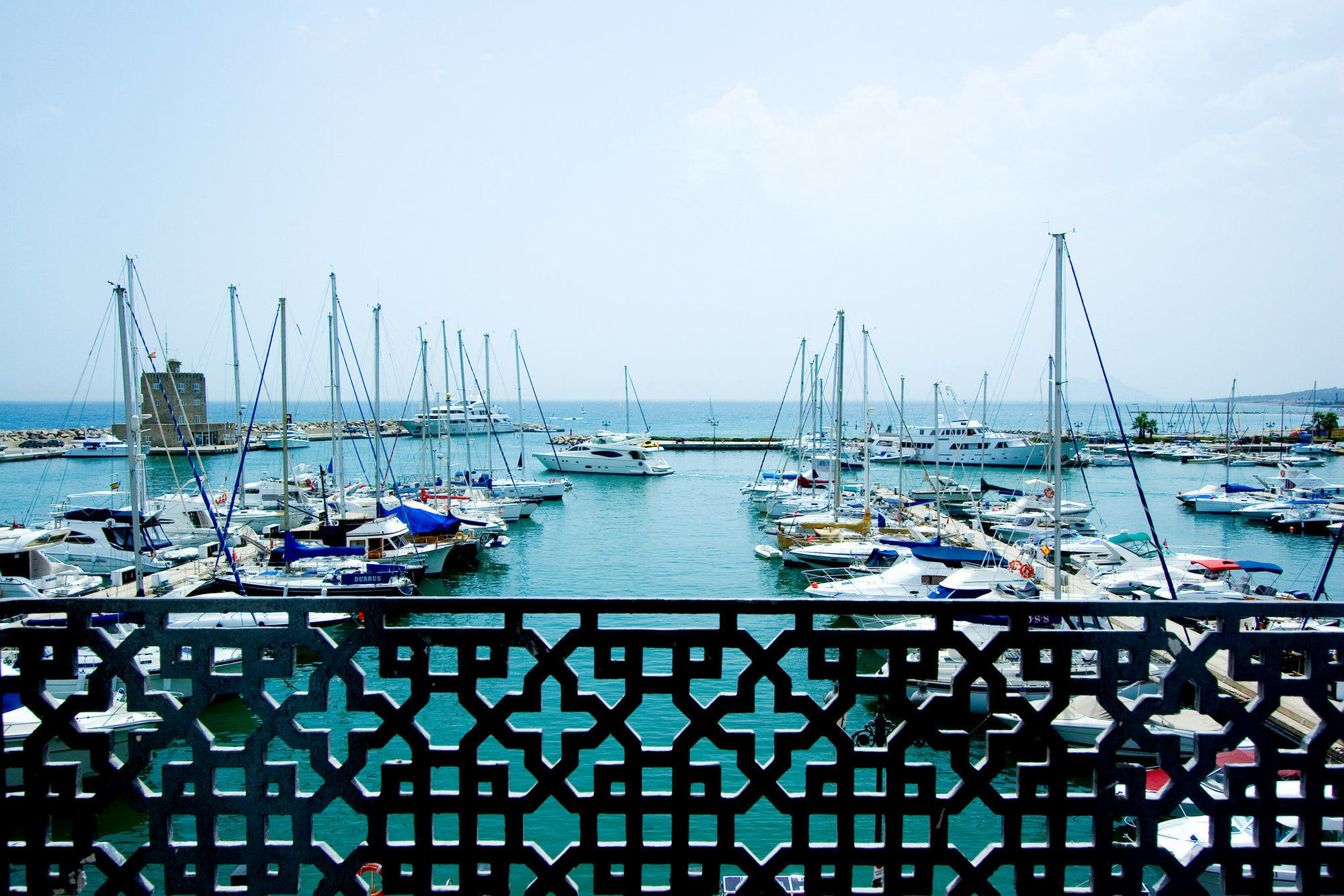 Hotel Mim Sotogrande Club Maritimo Restoran fotoğraf