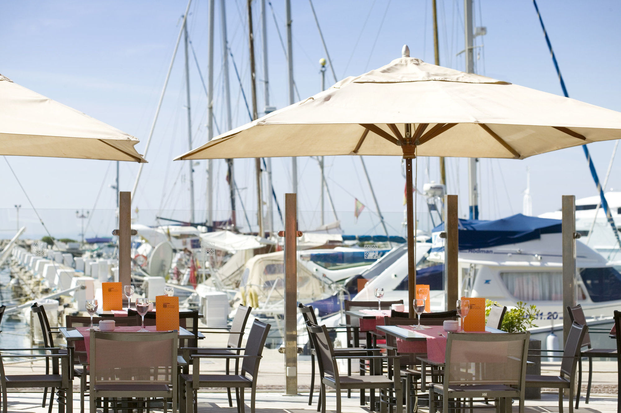 Hotel Mim Sotogrande Club Maritimo Restoran fotoğraf